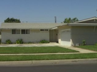 2541 W Lullaby Ln, Anaheim, CA 92804