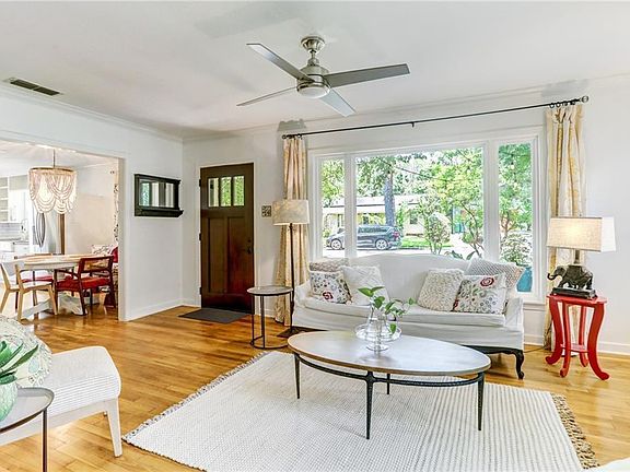 4th image of 2107 Arpdale St