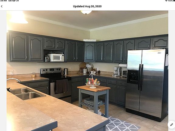 3rd image of 1036 Burton Pl