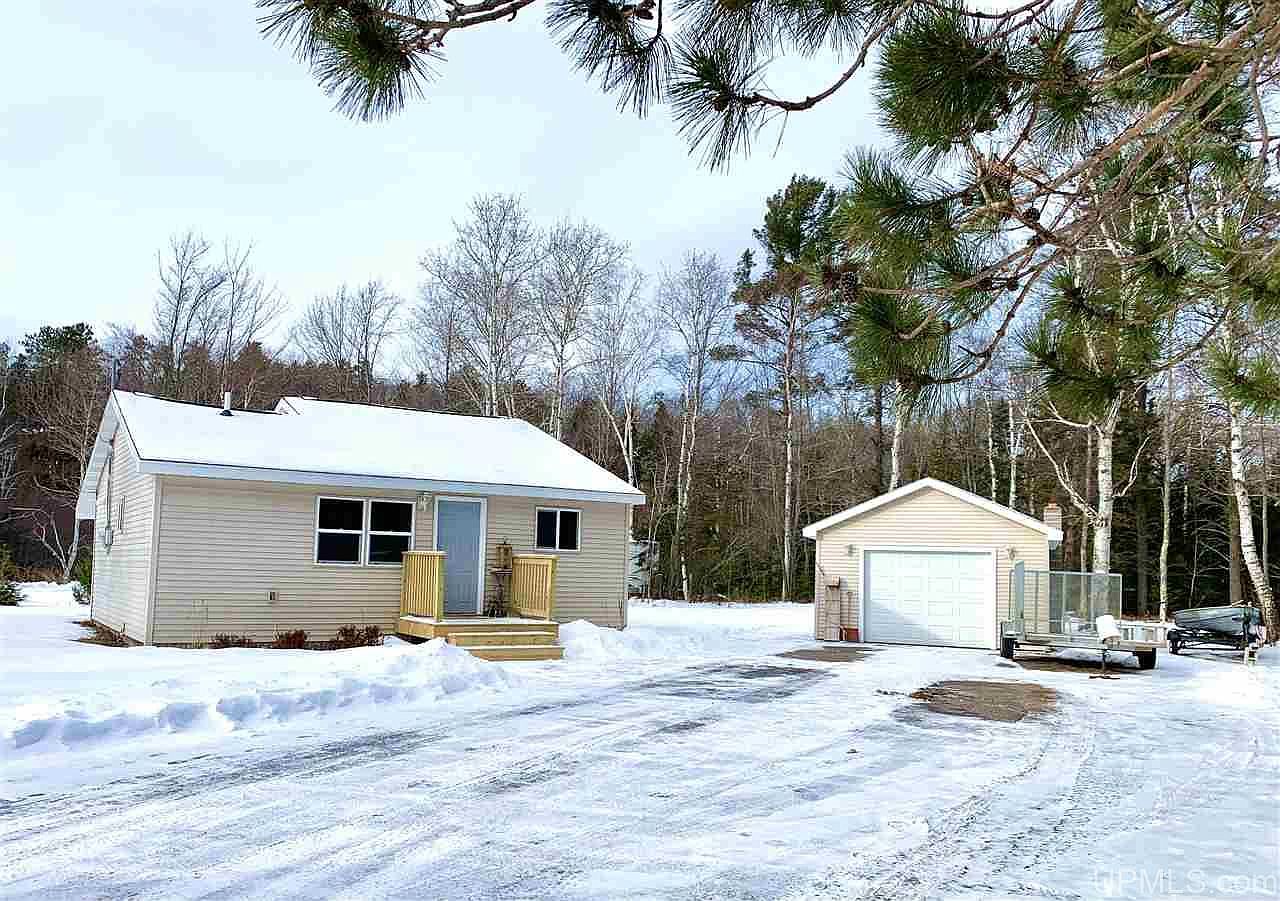 701 Silver Creek Rd, Marquette, MI 49855 Zillow