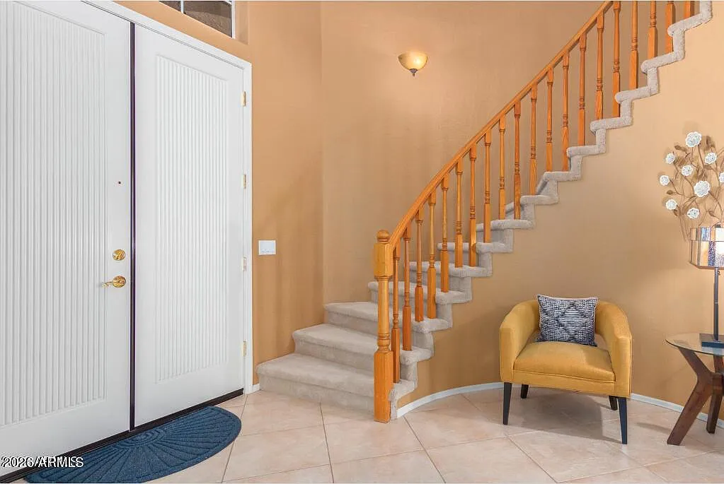 5 bed, 3.5 bath, 4198 sqft, $5,000 — Photo 3