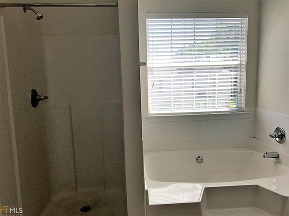 2nd image of 9428 Waters Edge Dr
