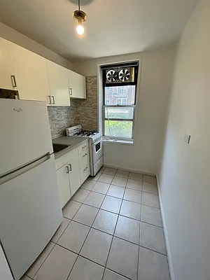 Rented by Realmart Realty LLC | media 6