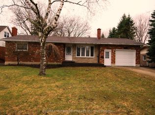 69 Louise St, Minto, ON N0G 1Z0