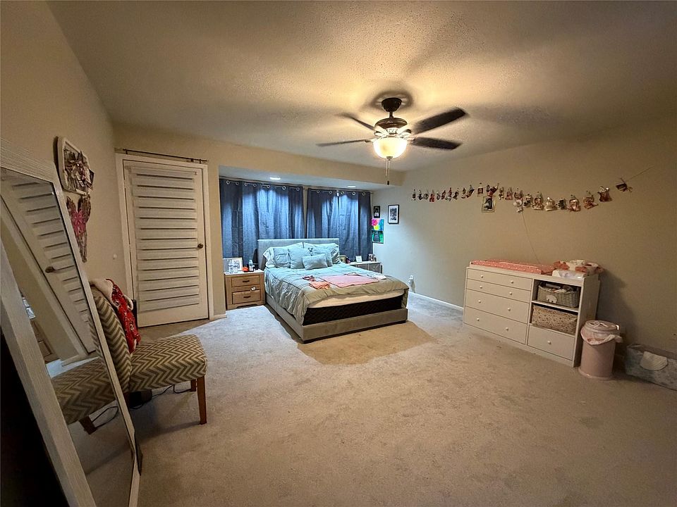 1st image of 2409 Bering Dr #18