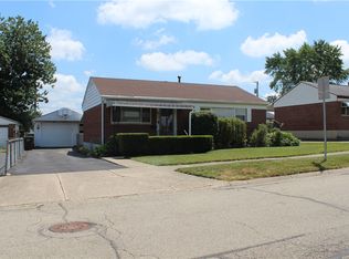 80 Quinby Ln, Dayton, OH 45432