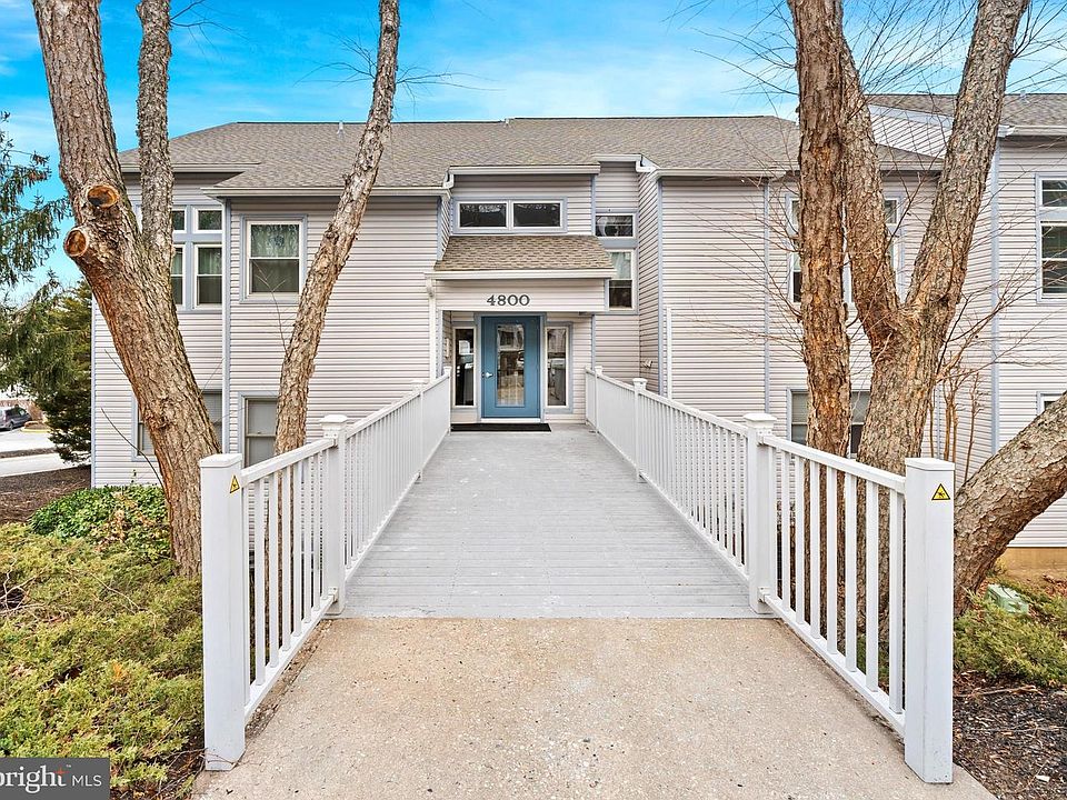 1st image of 4803 Diana Dr
