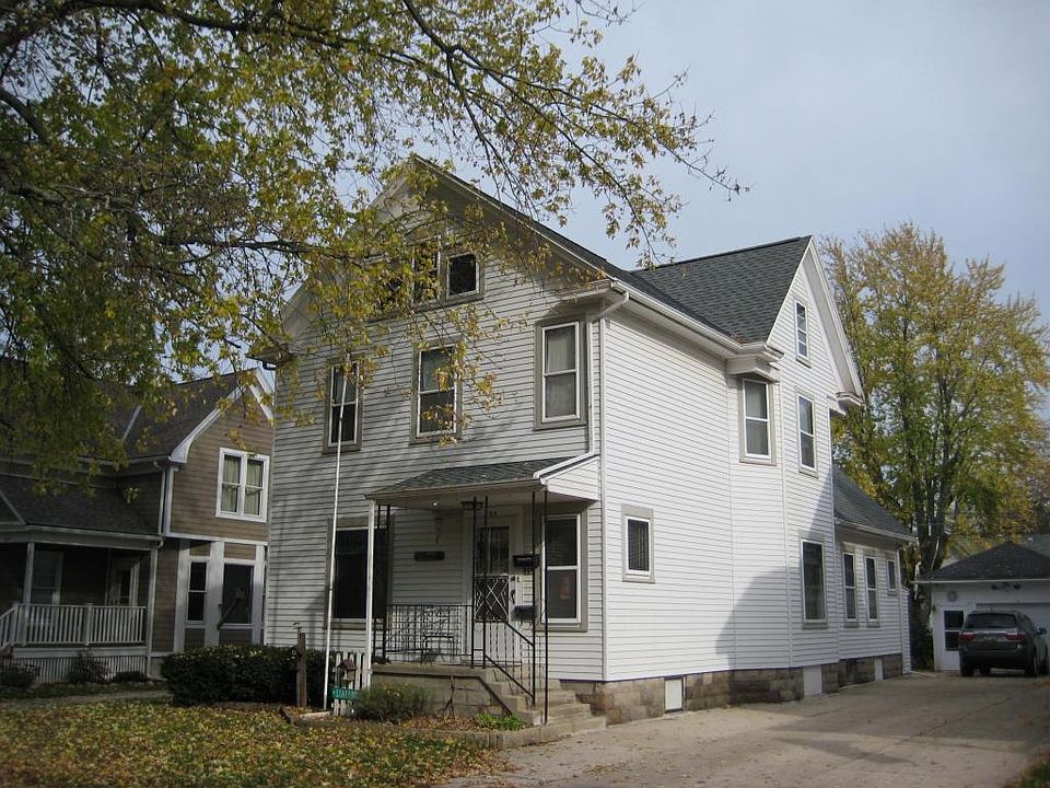 1st image of 319 Stafford St