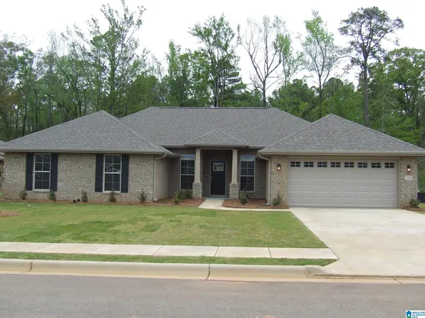 212 Dawsons Cove Dr, Alabaster, AL 35007