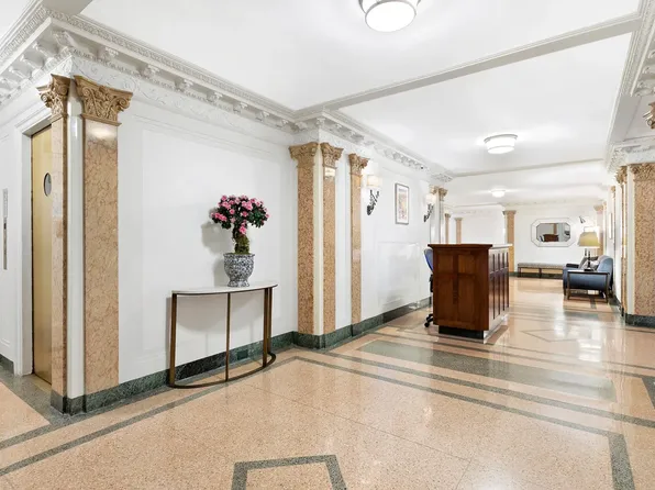 327 Central Park West image 11 of 12