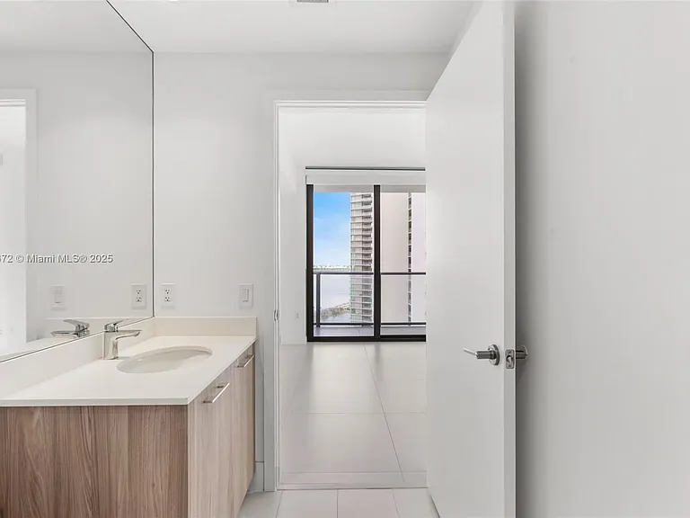 501 NE 31st St #3896 — Photo 26
