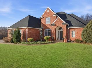 2432 Sunup Dr, Clinton, OK 73601