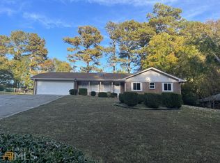 2138 Colonial Oak Way, Stone Mountain, GA 30087