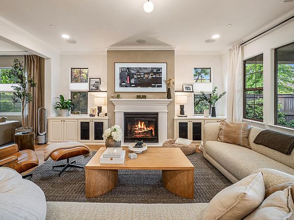 3rd image of 5246 Degas Way
