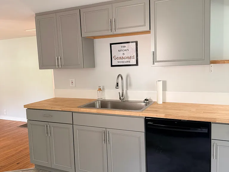 25 Ridge Ave — Photo 8
