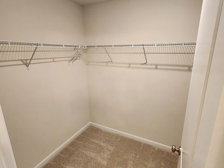 429 Union St — Photo 14
