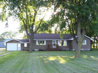 92423 500th Ave, Windom, MN 56101