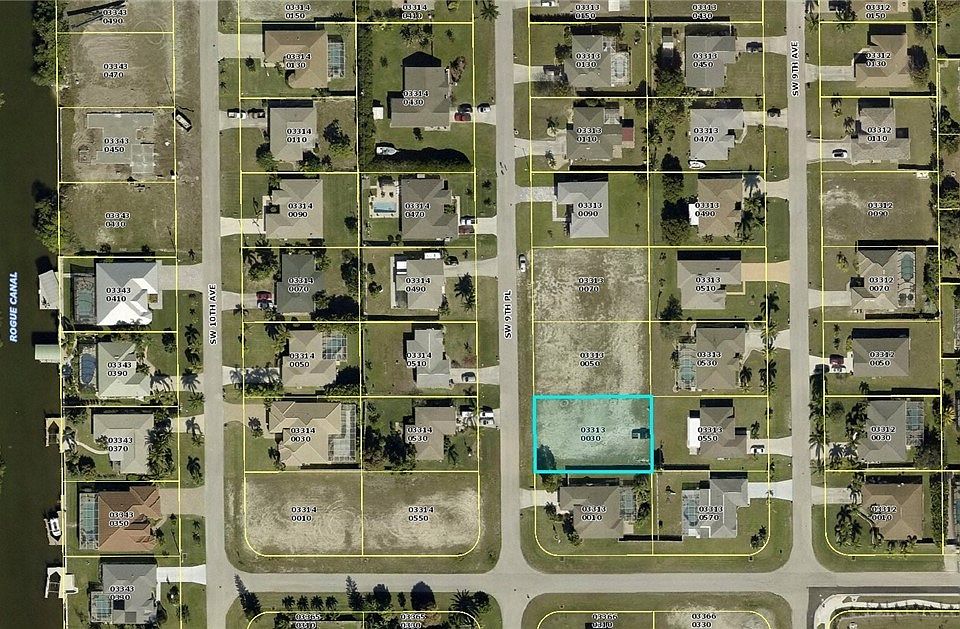 2nd image of 4141 SW 9th Place Cpe