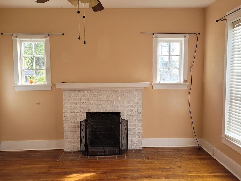 1st image of 3010 Hodges St