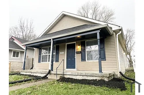 2916 Stuart St Photo 1