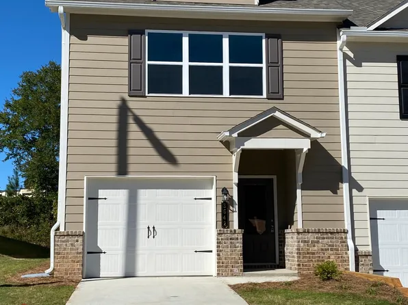 3642 Acorn Dr, Oakwood, GA 30566