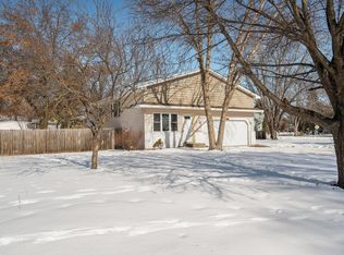 10851 Eagle St NW, Coon Rapids, MN 55433
