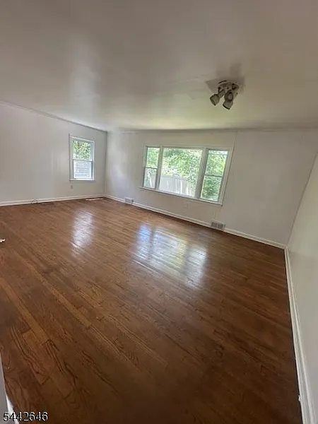 2 bed, $2,500 — Photo 4