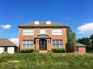 6166 Ashford Dr, Newburgh, IN 47630