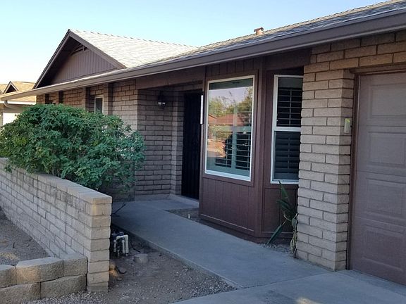 4th image of 4901 E Marconi Ave