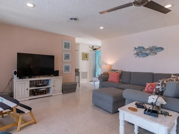 179 Jamaica Dr #Id1044374p, Cocoa Beach, FL 32931