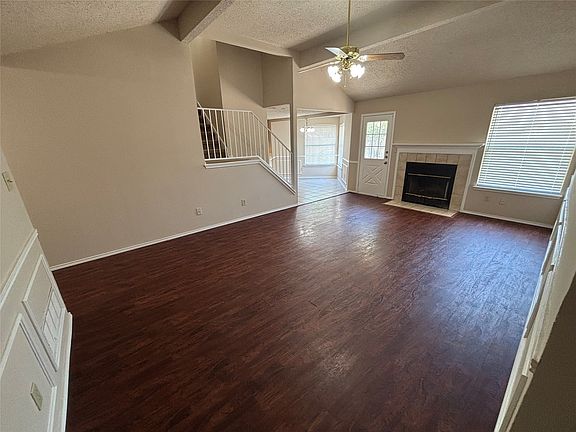 3rd image of 6421 Nellie Dr