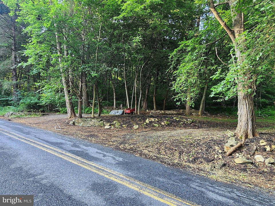 1st image of 44 Wetzel Rd