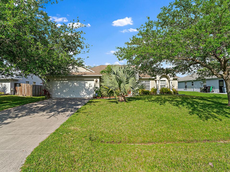 1649 SW Pleasant Ln, Port Saint Lucie, FL 34984 | Zillow