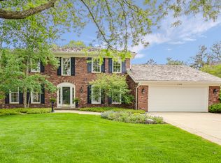 1169 Furlong Dr, Libertyville, IL