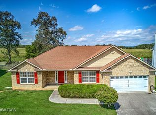 8411 Mari Ben Ln, Corryton, TN 37721