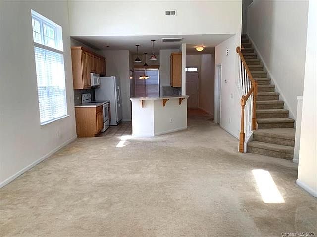 2nd image of 9456 Graywell Ln