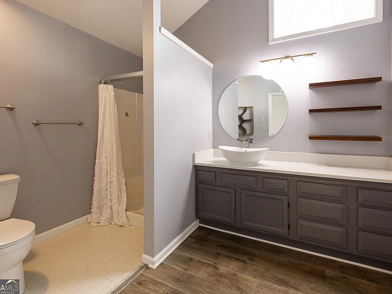 112 Glendale Dr — Photo 24