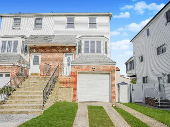 110 Lewiston St, Staten Island, NY 10314