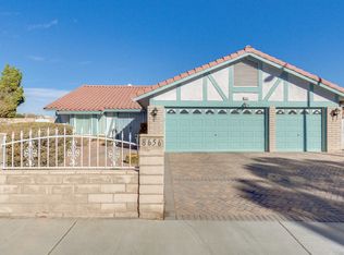 8656 Isola Dr, Las Vegas, NV 89117