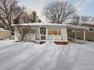 1913 Grove Ave, Owosso, MI 48867