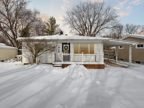 1913 Grove Ave, Owosso, MI 48867