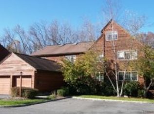 602 Seven Fields Ln, Brewster, NY 10509