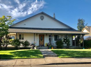 247 Alexandra Ct, Eugene, OR 97404