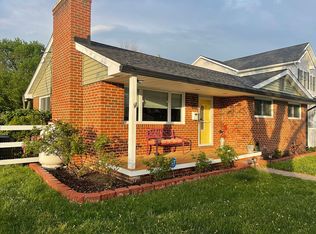 8425 Garden Rd, Pasadena, MD 21122