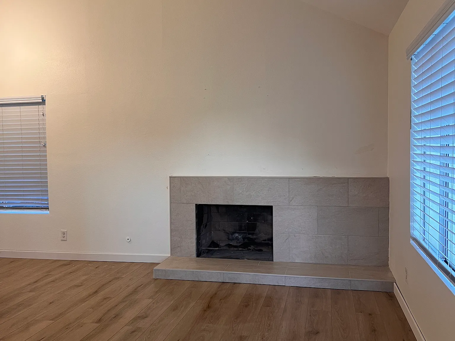 12525 Chanute St — Photo 4
