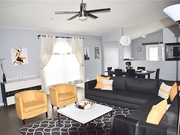 3rd image of 7843 Harbor Bend Cir