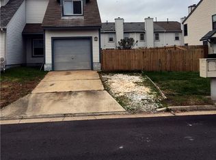 1721 Unicorn Dr, Virginia Beach, VA 23454