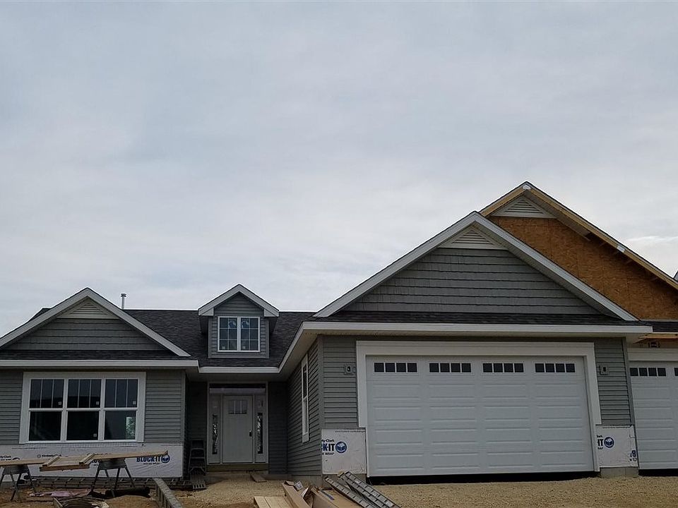 2nd image of 1016 Benbrook Dr