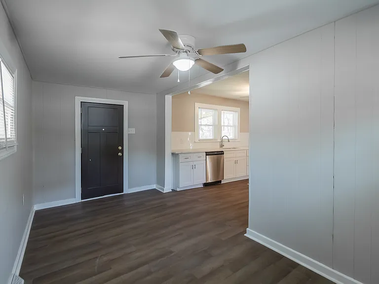 69 Lowe Ave NW — Photo 16