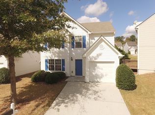 400 Clearsprings Dr, Lawrenceville, GA